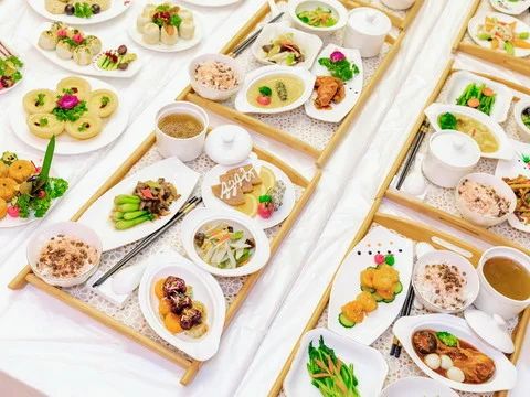 Exquisite Chinese Separate Dining Banquet